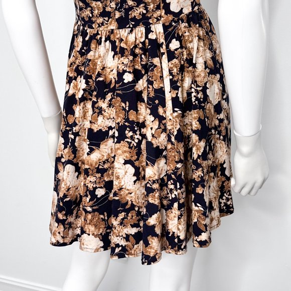Gracia Cap Sleeve Fit & Flare Skater Floral Print Mini Short Dress Women's Sz S - Picture 11 of 13